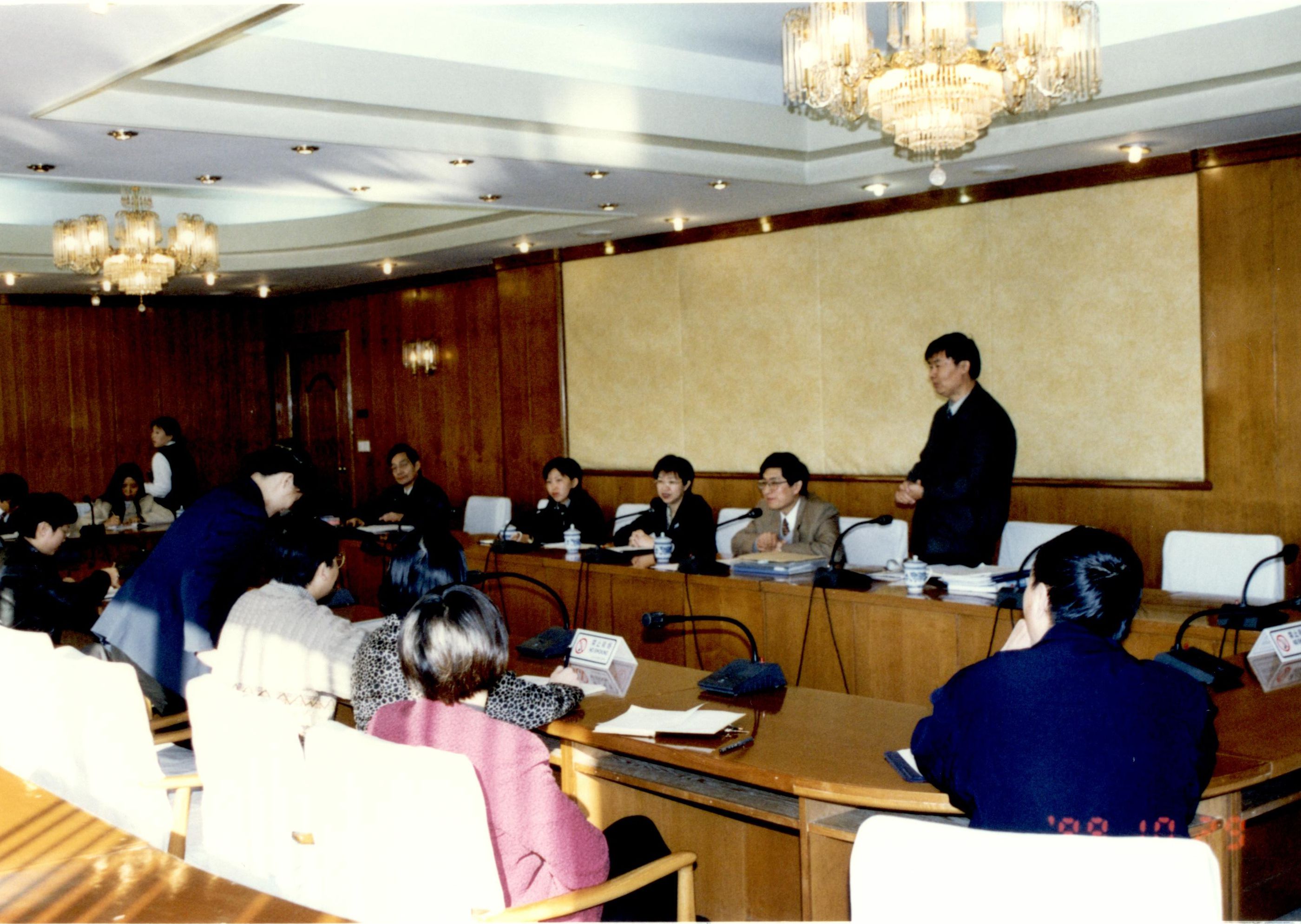 2000年1月5日，公司成為中國(guó)國(guó)家環(huán)境管理體系認(rèn)證機(jī)構(gòu)認(rèn)可委員會(huì)認(rèn)可、國(guó)家環(huán)境保護(hù)總局批準(zhǔn)的環(huán)境管理體系認(rèn)證機(jī)構(gòu)，正式開(kāi)展環(huán)境管理體系認(rèn)證工作，實(shí)現(xiàn)“一次審核雙認(rèn)證”。至此結(jié)束了公司單一的質(zhì)量管理體系認(rèn)證業(yè)務(wù)時(shí)代。.JPG