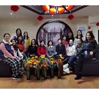 20210305-天津分公司-楊揚-天津分公司工會組織開展 “魅力巾幗 花漾生活”花卉鑒賞及藝術(shù)插花活動.jpg